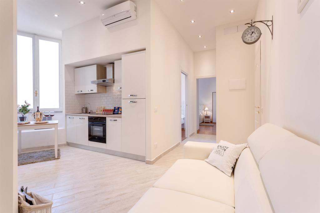 Townhouse By The Spanish Steps โรม ห้อง รูปภาพ